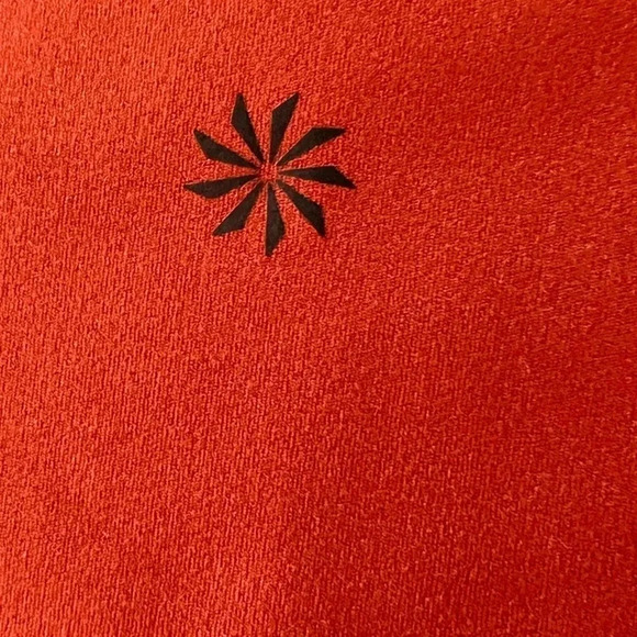 Athleta High Rise Stealth TruCool Perforated Capri Leggings Deep Red Size Large - Picture 7 of 9